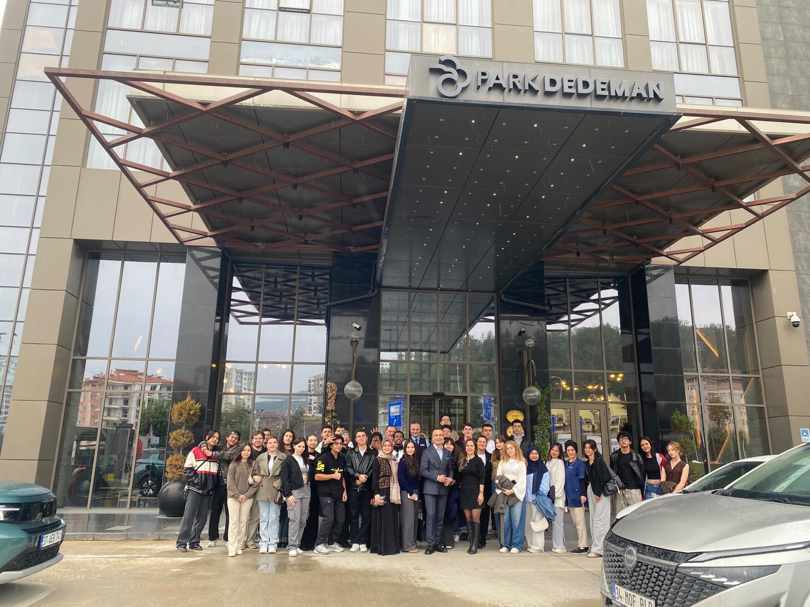 Turizm İşletmeciliği Öğrencilerimize Yönelik Teknik Uygulama Gezisi Düzenlendi / A Technical Field Trip Was Organized for Our Tourism Management Students